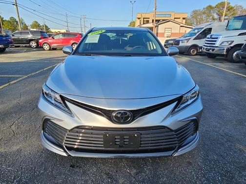 2024 Toyota Camry LE