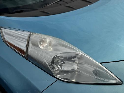 2015 Nissan Leaf S