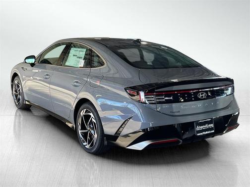 2026 Hyundai SONATA SEL