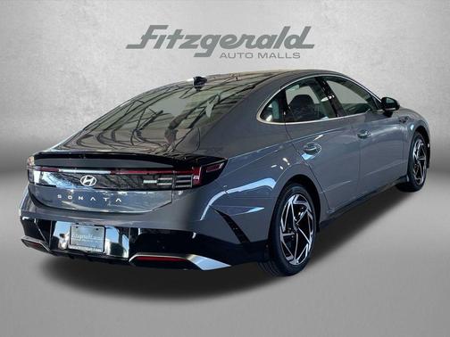 2026 Hyundai SONATA SEL