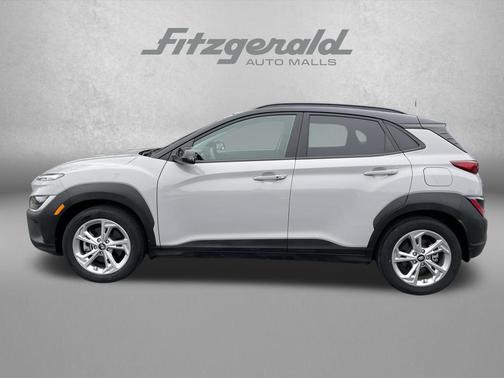 Cyber Silver w/Black Roof 2022 Hyundai KONA SEL