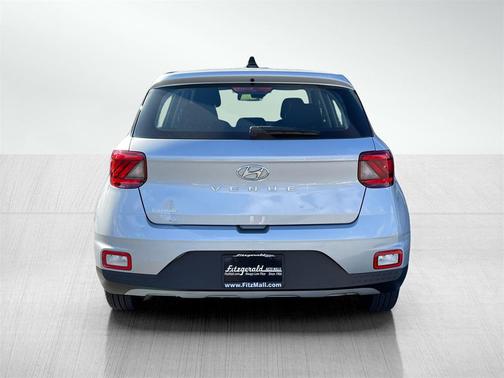 2022 Hyundai VENUE SE