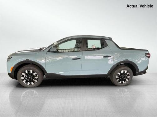 2025 Hyundai SANTA CRUZ SEL Activity
