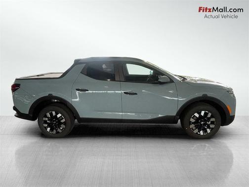 2025 Hyundai SANTA CRUZ SEL Activity
