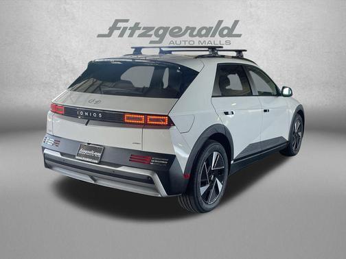 2025 Hyundai IONIQ 5 SEL