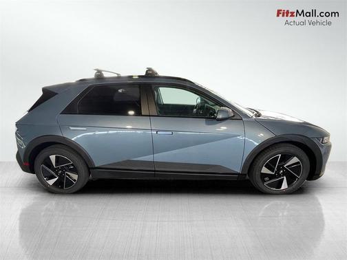 2025 Hyundai IONIQ 5 SEL