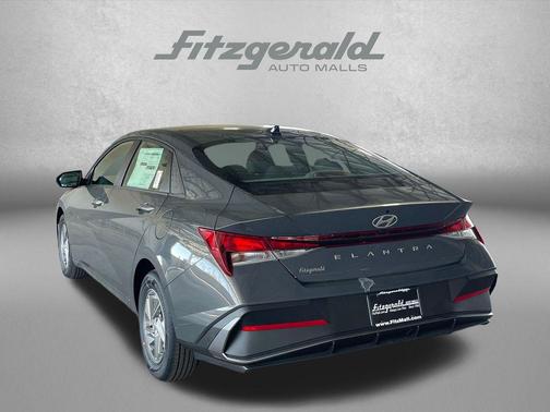 Ecotronic Gray 2026 Hyundai ELANTRA SE