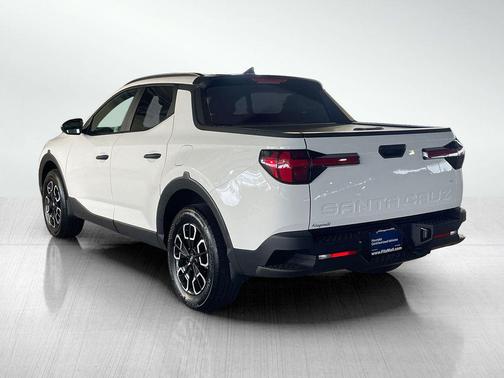 Atlas White 2024 Hyundai SANTA CRUZ SEL