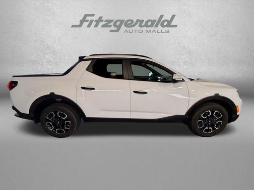 Atlas White 2024 Hyundai SANTA CRUZ SEL