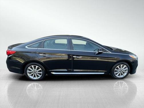 2017 Hyundai SONATA Limited