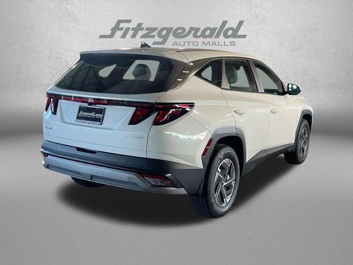 2026 Hyundai TUCSON Hybrid Blue SE