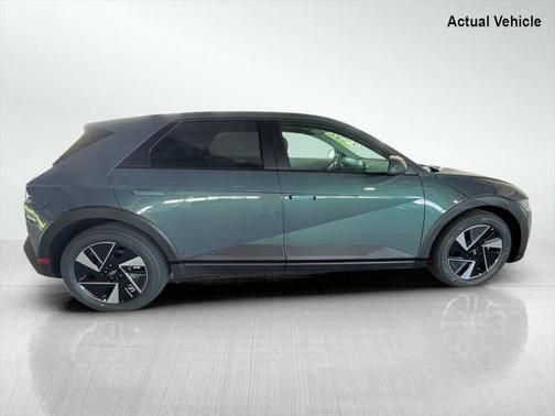 2025 Hyundai IONIQ 5 SE