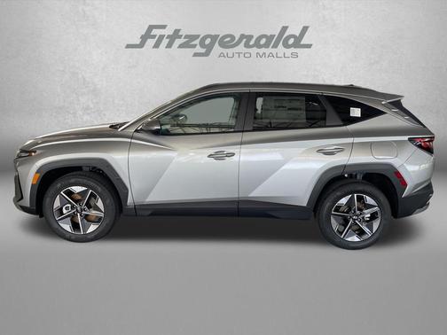 Shimmering Silver 2026 Hyundai TUCSON SEL