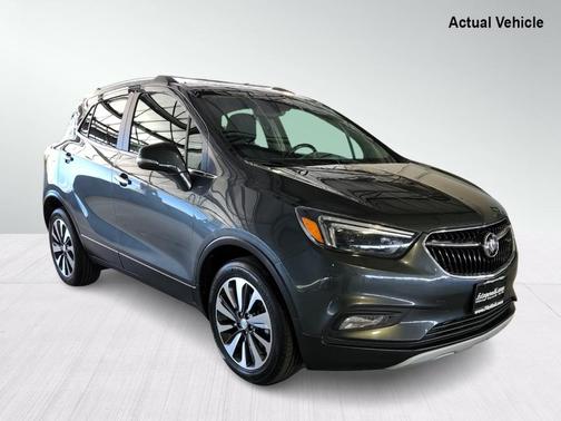 Photo 1 of 32 of 2018 Buick Encore Essence