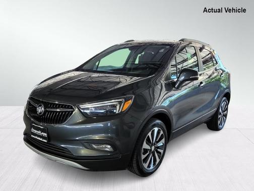 Photo 3 of 32 of 2018 Buick Encore Essence