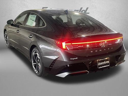 2026 Hyundai SONATA SEL