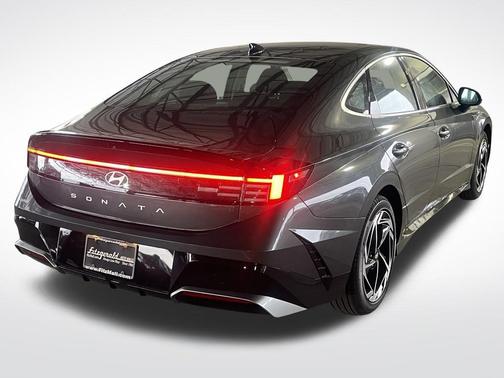 2026 Hyundai SONATA SEL