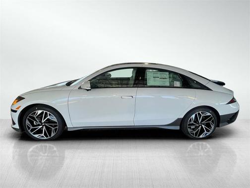 2025 Hyundai IONIQ 6 Limited