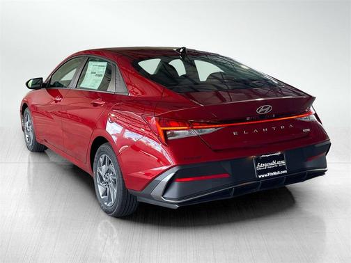 2025 Hyundai ELANTRA HEV Blue