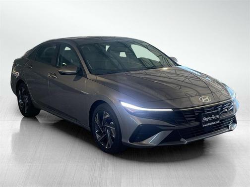 2025 Hyundai ELANTRA SEL