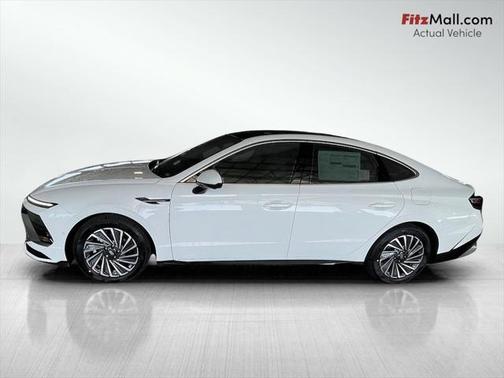 2025 Hyundai SONATA Hybrid Limited