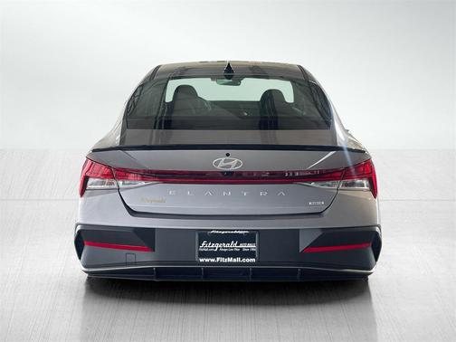 2025 Hyundai ELANTRA HEV SEL Sport