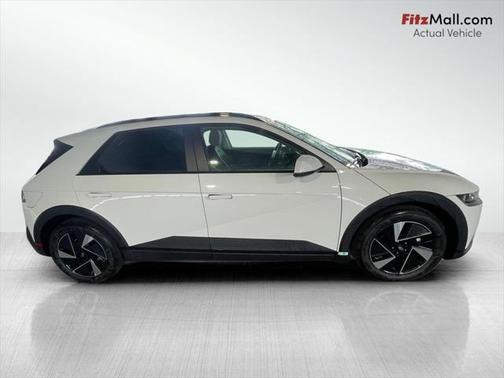 2025 Hyundai IONIQ 5 SEL