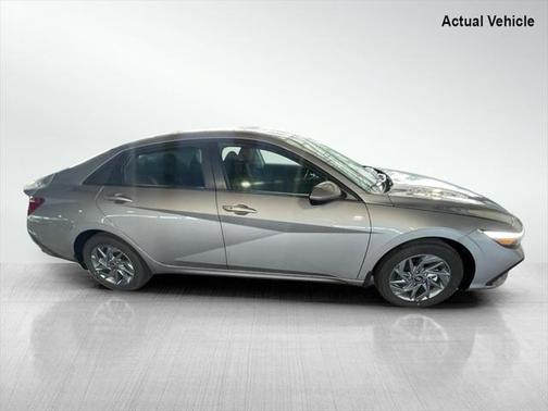 2025 Hyundai ELANTRA HEV Blue