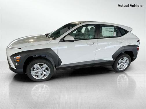 2025 Hyundai KONA SE