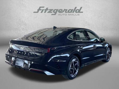 2026 Hyundai SONATA SEL