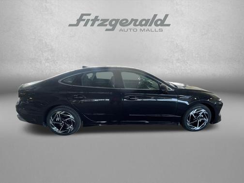 2026 Hyundai SONATA SEL