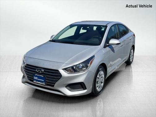 2022 Hyundai Accent SE