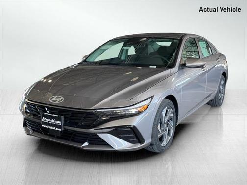 2025 Hyundai ELANTRA SEL