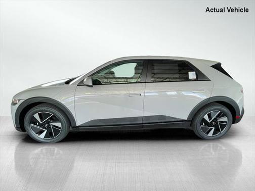 2025 Hyundai IONIQ 5 SE