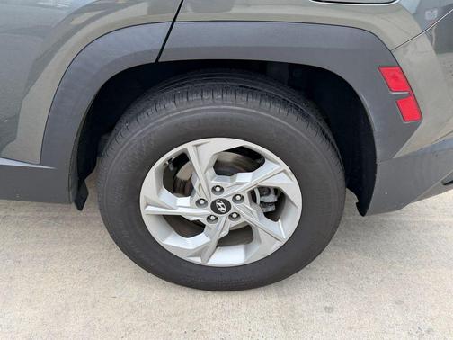 Amazon Gray 2023 Hyundai TUCSON SEL