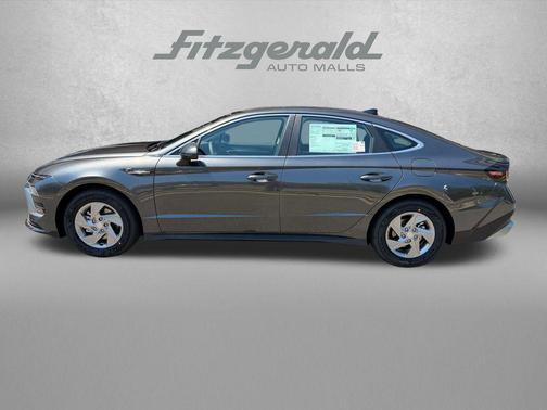 Portofino Gray 2026 Hyundai SONATA SE