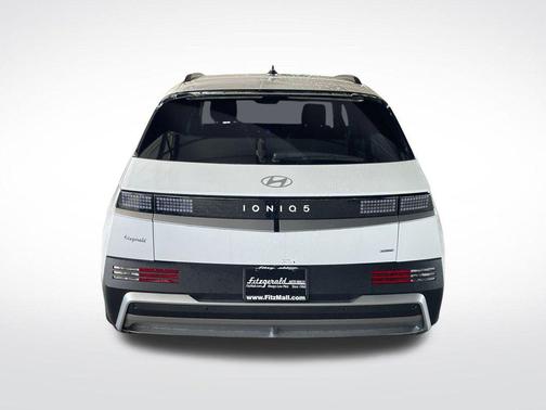 2025 Hyundai IONIQ 5 SEL