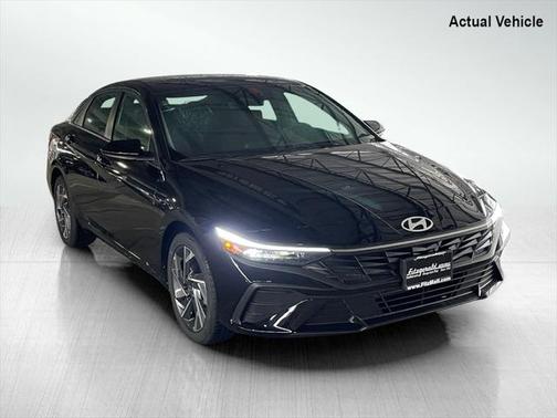 2025 Hyundai ELANTRA Sport