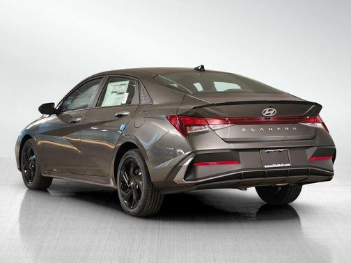 2026 Hyundai ELANTRA Sport