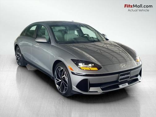2025 Hyundai IONIQ 6 SEL