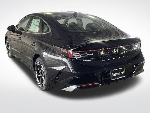 2026 Hyundai SONATA SEL