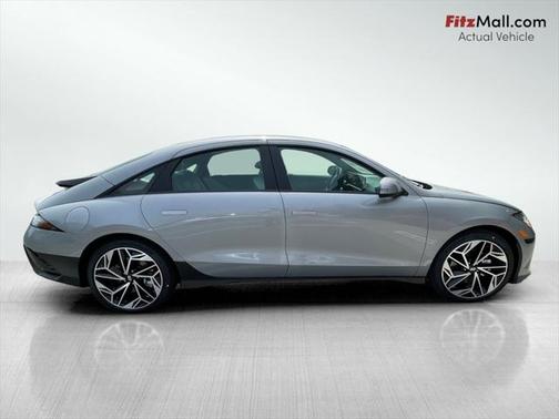 2025 Hyundai IONIQ 6 SEL