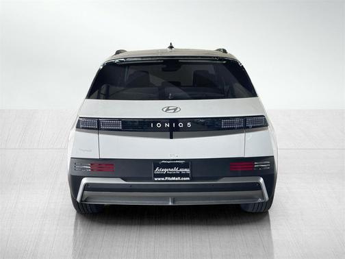 2025 Hyundai IONIQ 5 SEL