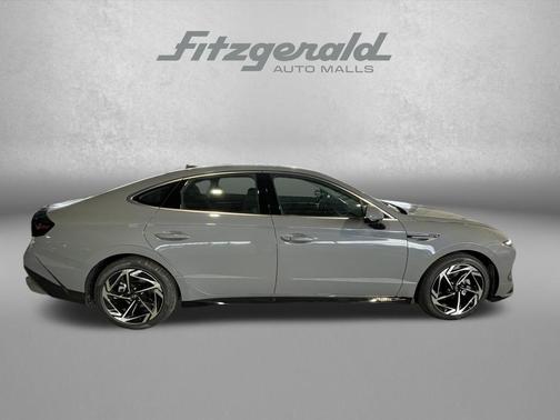 2026 Hyundai SONATA SEL