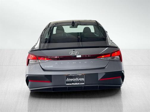 2025 Hyundai ELANTRA Sport