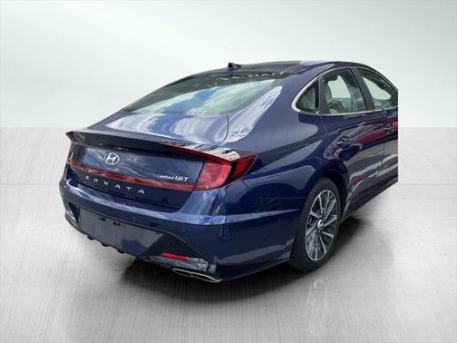2022 Hyundai SONATA Limited