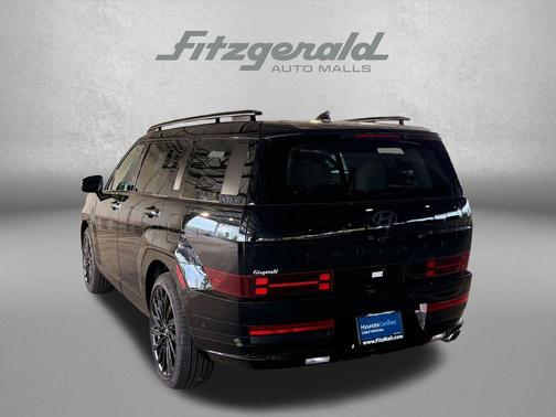 Phantom Black 2025 Hyundai SANTA FE Calligraphy