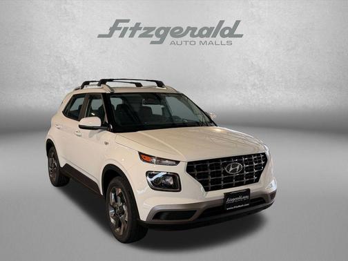 Lunar White 2026 Hyundai VENUE SEL