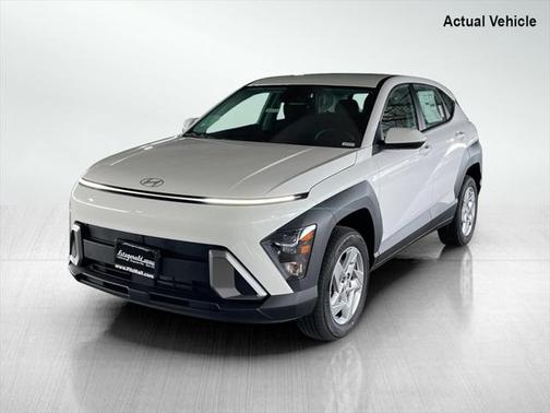 2025 Hyundai KONA SE
