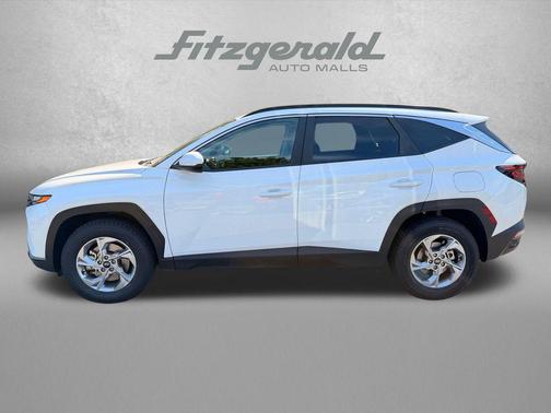 White Pearl 2024 Hyundai TUCSON SEL